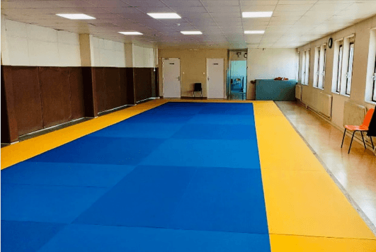 Gymnase Les Yvris